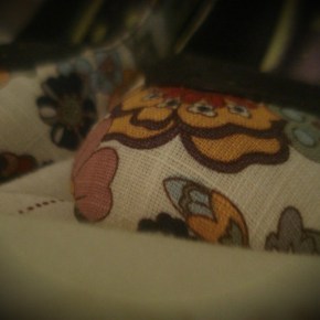 Weekly Photo Challenge: Purple / Shoesday Tuesday: Shoes for&nbsp;Sale